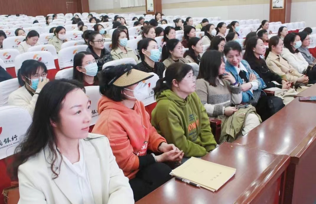 /gb2312/guanyunxianzonggonghui/13910.html
